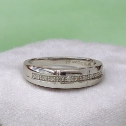 Alternative view of Witgouden Damesring 0.10 ct Diamant 18 karaats