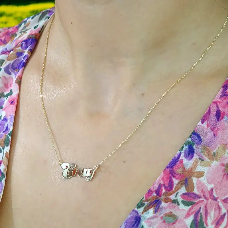 Gouden-NaamKetting-14-Karaats-Goud-Model